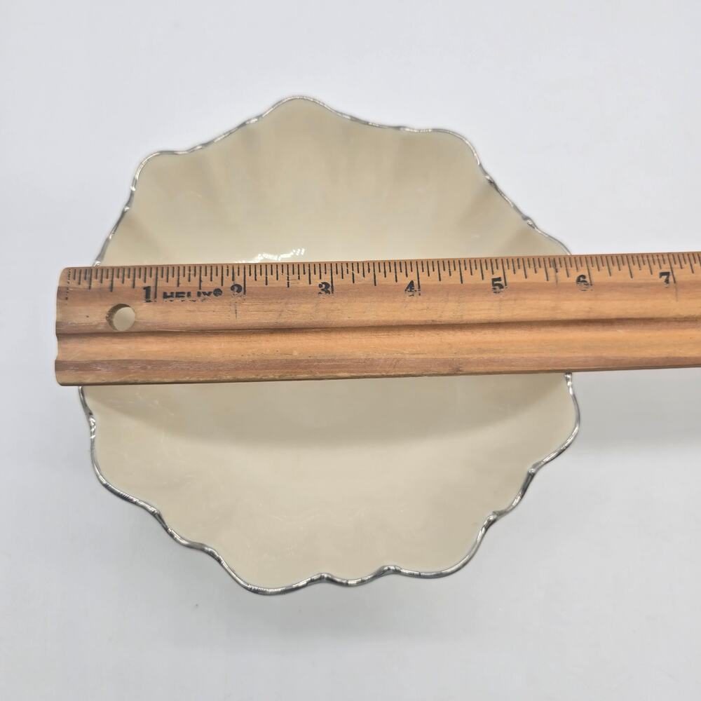 Lenox Symphony Sculpted Pedestal Bowls Platinum Trim Set of 2 USA Candy Nut - Picture 6 of 6